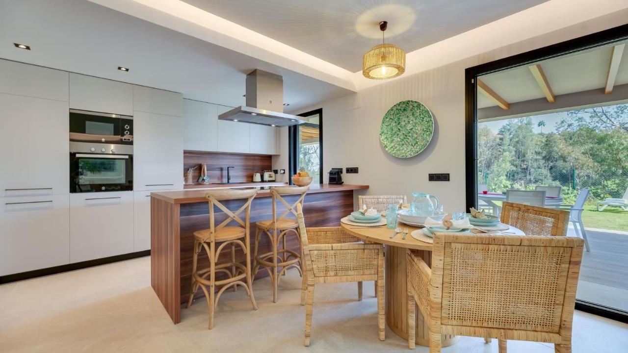 Endless Luxury At Paradise