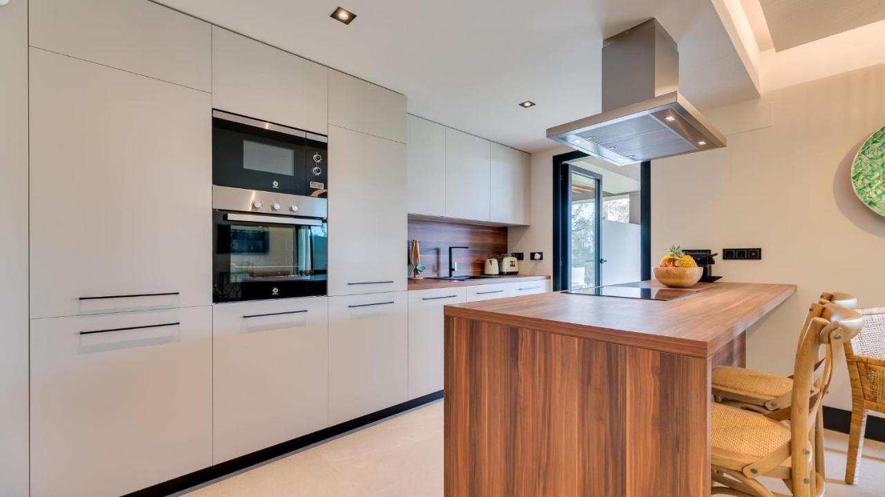 Endless Luxury At Paradise Apartment Marbella